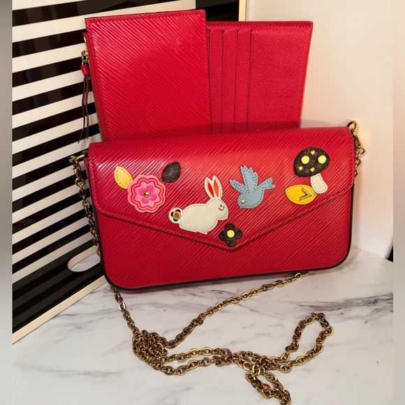 Louis Vuitton Limited Edition Felicie Pochette in Hot Pink Epi leather - Picture 3 of 17